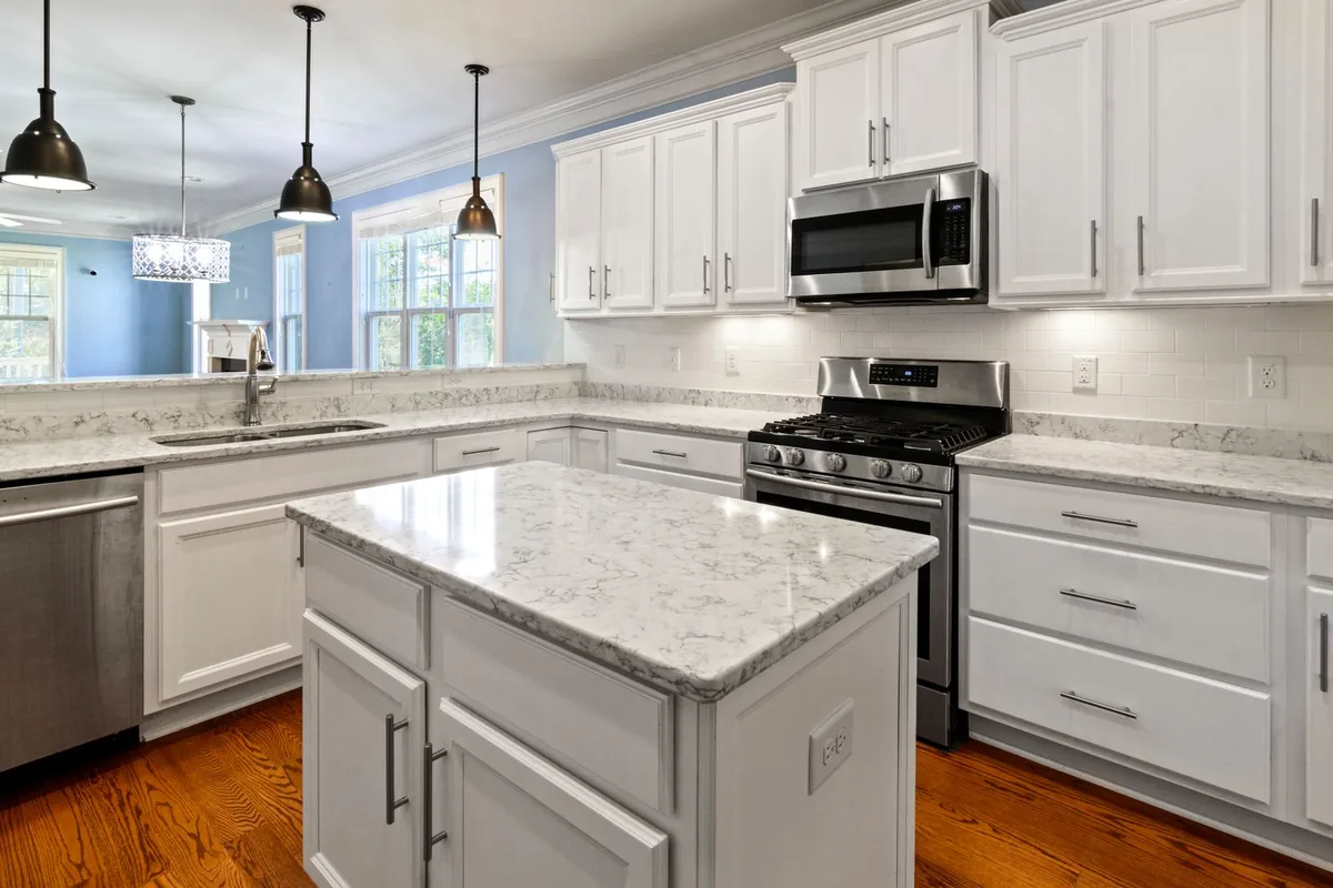 Filth & Squalor Cleanup in Westchase, Houston, TX